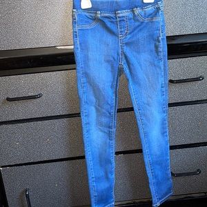 Girls DKNY jeans *PLEASE BUNDLE! 30% off & Lower shipping w/4+ items